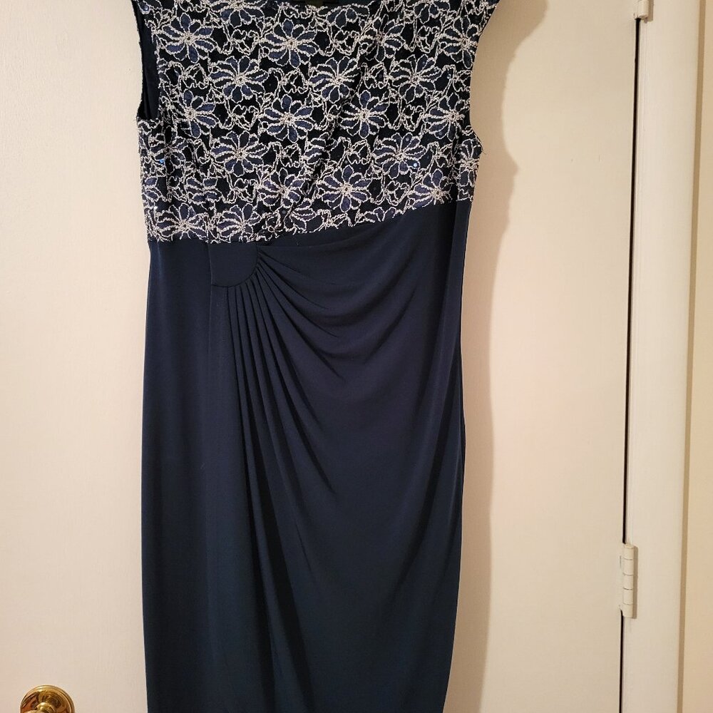 Nwot Ladies Cocktail Dress "Connected Apparel" (14)